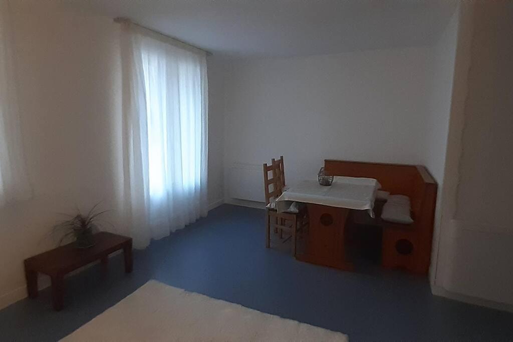 Apartment Bielle, Grand 38m2, Piscine, 4 Pers, Couchages 160x200 *